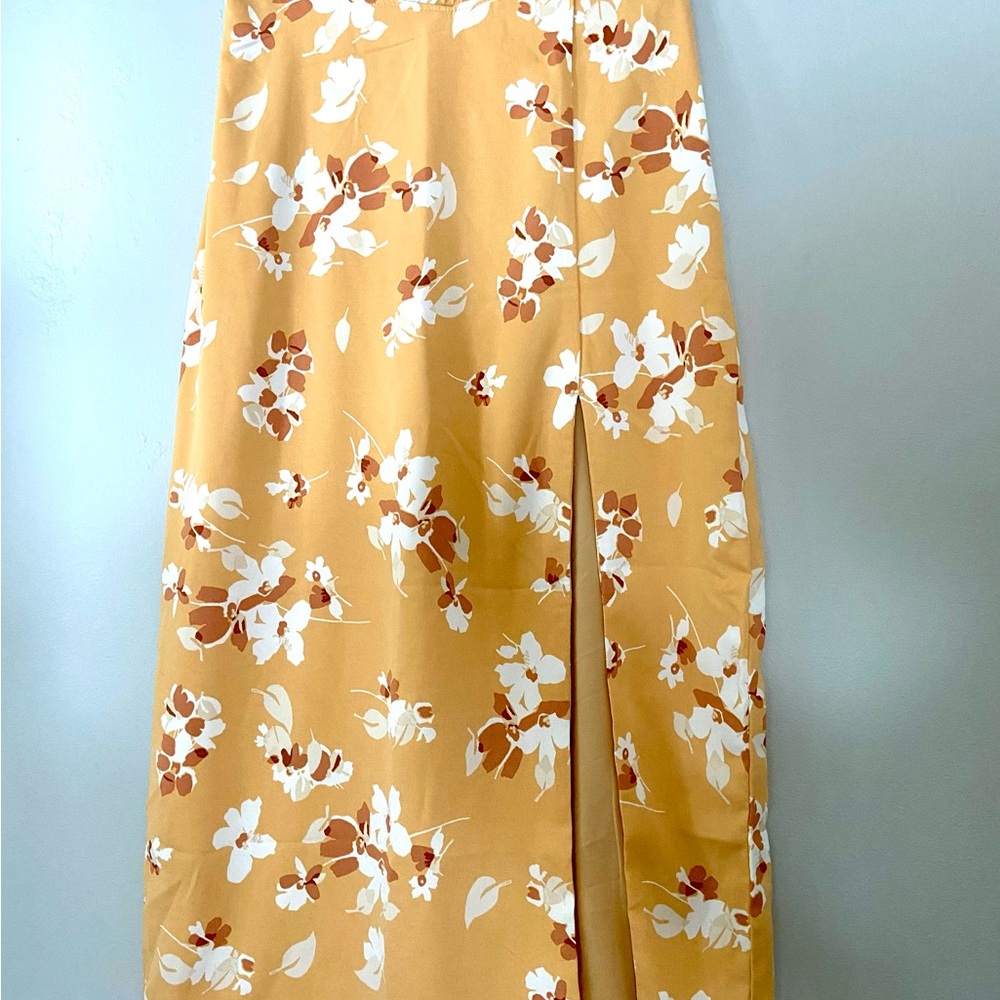 Abercrombie & Fitch Floral Midi Skirt